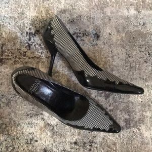 Super unique Charles Jourdan heels